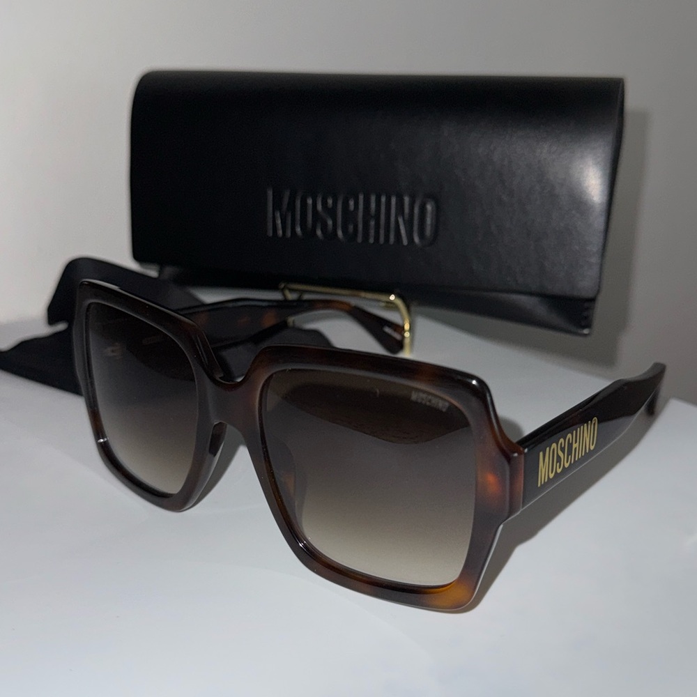 Moschino MOS127/S/US Oversized Square Sunglasses Havana Brown Gradient & Case